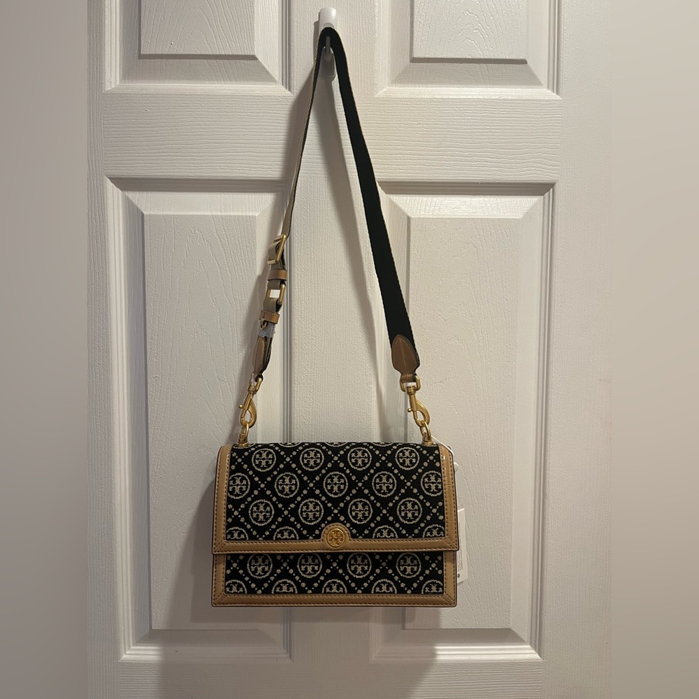 VERY RARE Tory Burch Eel Leather Chenille T Monogram Crossbody Shoulder bag - Picture 2 of 14